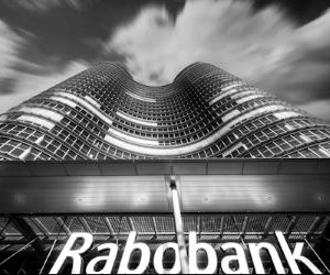 Les actions offrent un potentiel de croissance à long terme et de revenus de dividendes en investissant dans des entreprises qui créent de la valeur au fil du temps, mais elles comportent également un risque important en raison de la volatilité des marchés, des cycles économiques et des événements propres à chaque entreprise ; l'essentiel est d'investir avec une stratégie claire, une diversification appropriée et uniquement avec un capital qui ne compromettra pas votre stabilité financière.